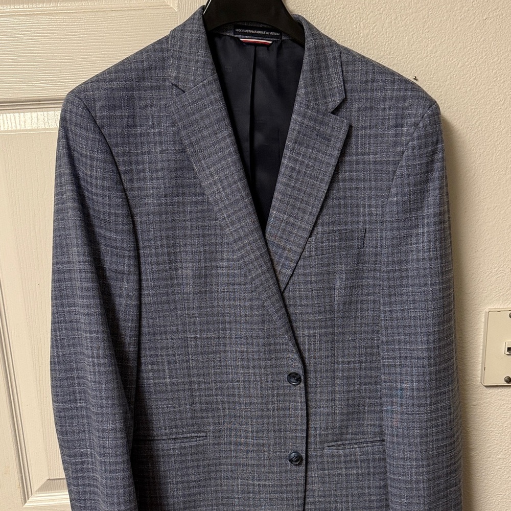 Tommy Hilfiger Blue/ Grey Checkered Blazer 44L